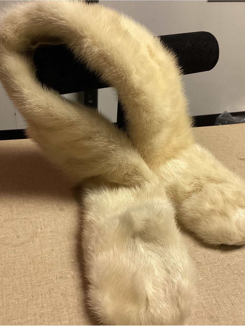 Cream REAL Fur ScarfCOLLAR wrap.